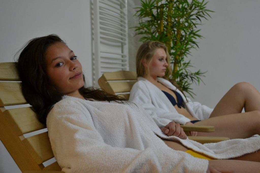 Hejtmansky Dvur Hotel Slany Ruang foto